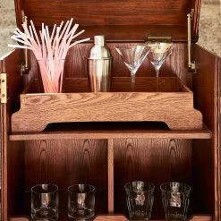 Butlers Valise bar HEMINGWAY - Cuir aniline / Frêne massif - Brun foncé 17 Butlers Valise bar HEMINGWAY - Cuir aniline / Frêne massif - Brun foncé -Meubles de salon Soldes 1000365699 220728 021 MOOD DETAILS P000000001000365699 mood