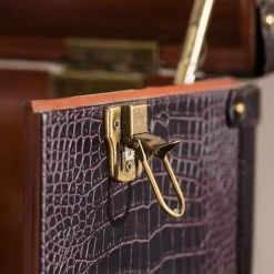 Butlers Valise bar HEMINGWAY - Cuir aniline / Frêne massif - Brun foncé 24 Butlers Valise bar HEMINGWAY - Cuir aniline / Frêne massif - Brun foncé -Meubles de salon Soldes 1000365699 220728 050 DETAILS P000000001000365699