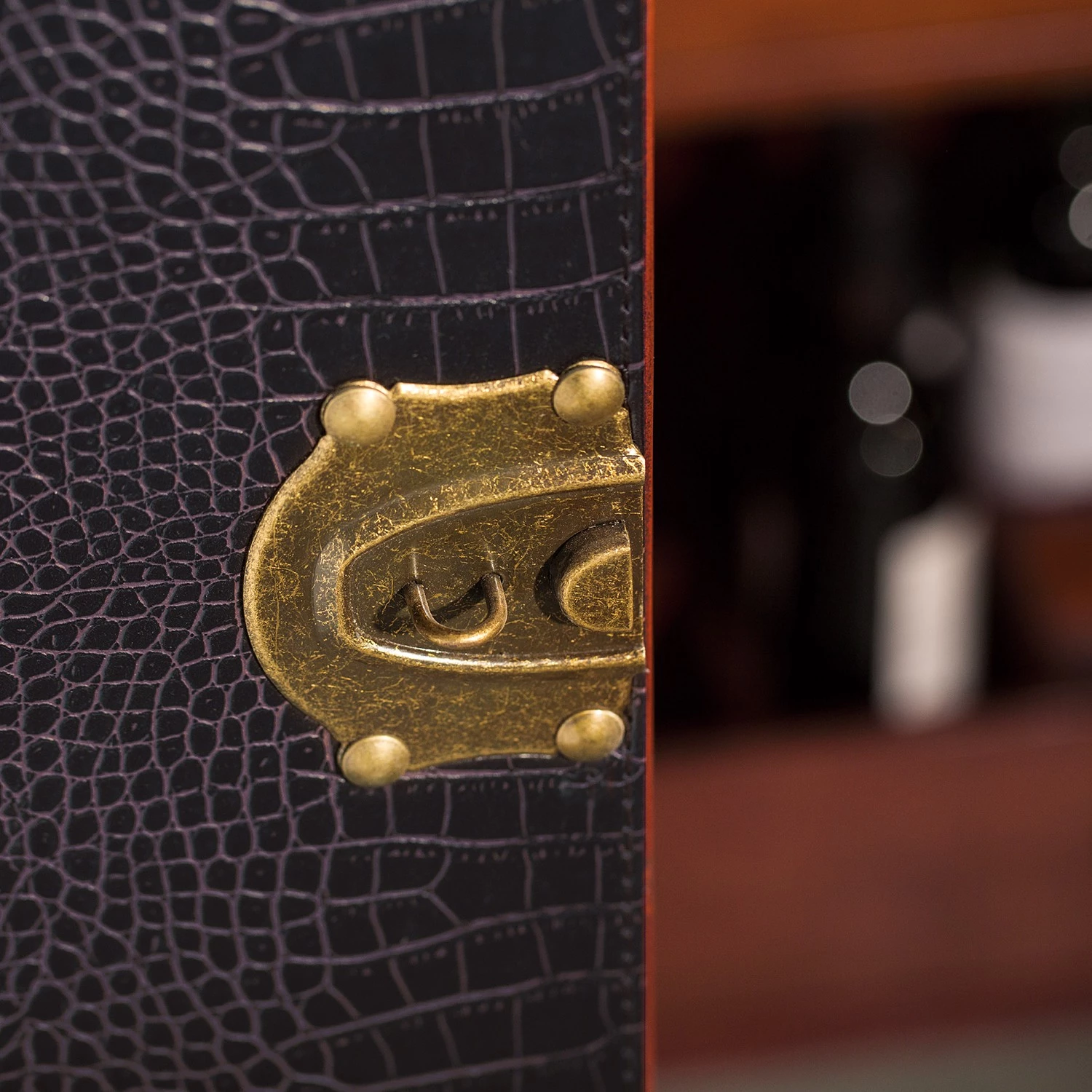 Butlers Valise bar HEMINGWAY - Cuir aniline / Frêne massif - Brun foncé 14 Butlers Valise bar HEMINGWAY - Cuir aniline / Frêne massif - Brun foncé – Image 12