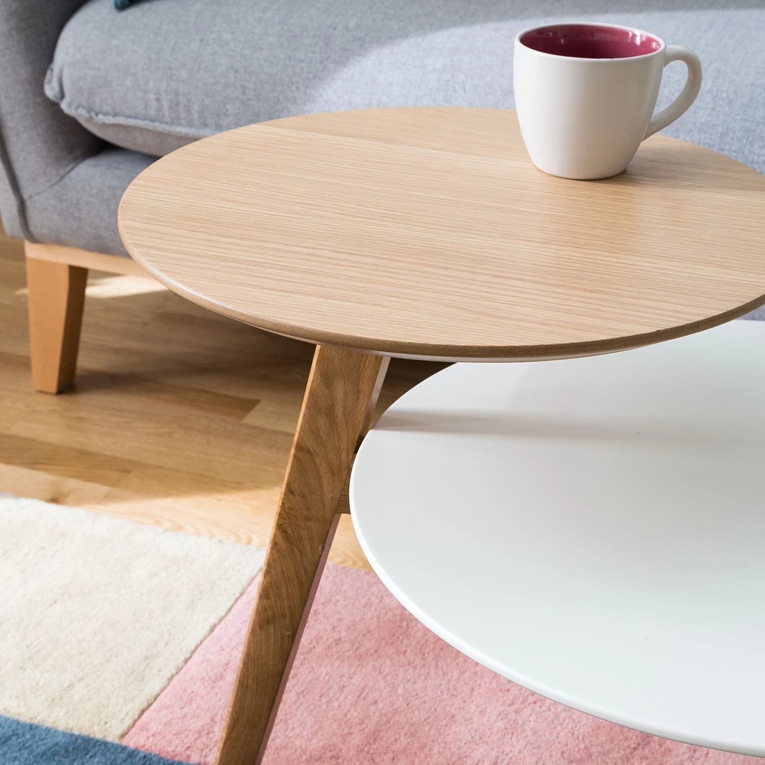 Mørteens Table d'appoint Wolka - Chêne partiellement massif - Chêne / Blanc 13 Mørteens Table d'appoint Wolka - Chêne partiellement massif - Chêne / Blanc – Image 11