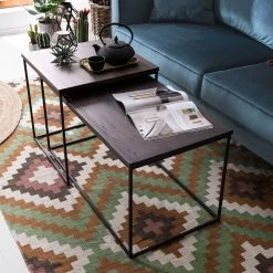 Ars manufacti Table basse Minneola (2 éléments) - Chêne foncé -Meubles de salon Soldes couchtisch minneola 2 teilig eiche massiv metall eiche dunkel 4774768