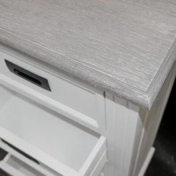 Maison Belfort Commode Nasinu II - Partiellement en paulownia massif - Blanc / Gris ancien -Meubles de salon Soldes kommode weiss 4727796