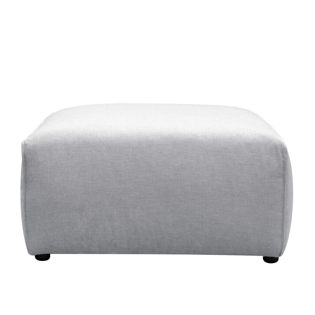 Studio Copenhagen Repose-pieds capitonné HUDSON - Tissu Saia: Gris clair 6 Studio Copenhagen Repose-pieds capitonné HUDSON - Tissu Saia: Gris clair – Image 4