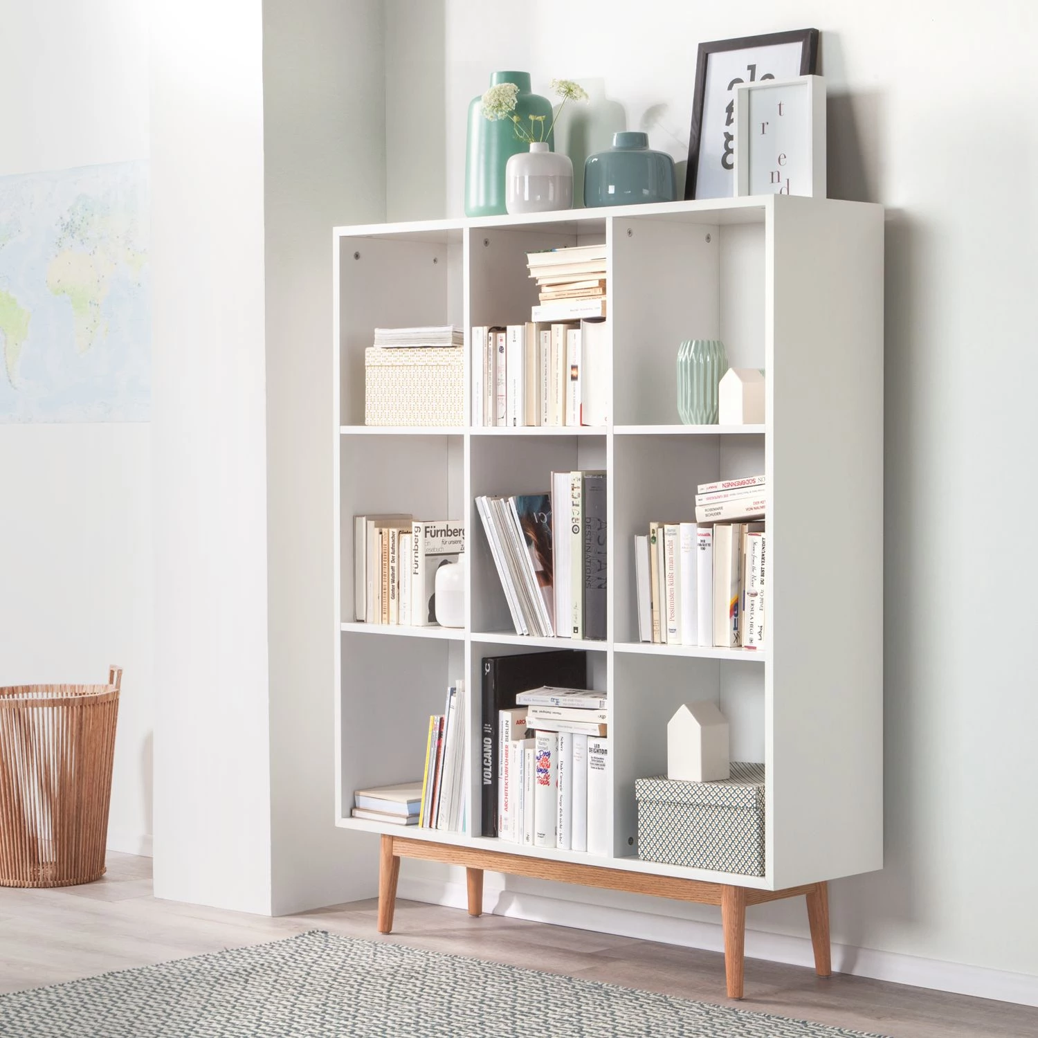 Mørteens Étagère Lindholm III - Blanc / Chêne massif 4 Mørteens Étagère Lindholm III - Blanc / Chêne massif – Image 2