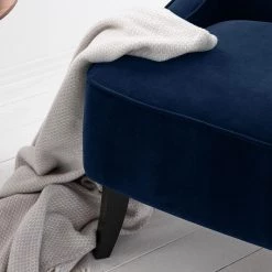 Maison Belfort Fauteuil à oreilles Audrey - Velours -Meubles de salon Soldes sessel audrey samt dunkelblau 5182432