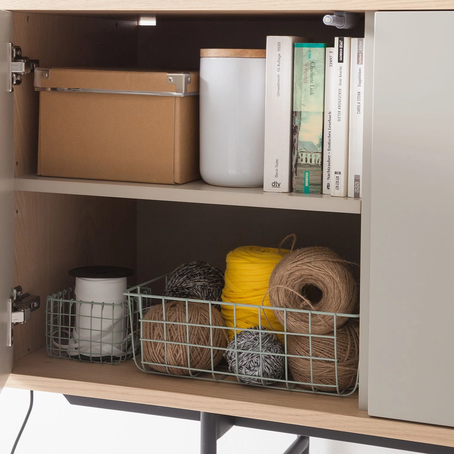 Studio Copenhagen Buffet Caspito - Chêne / Gris clair 13 Studio Copenhagen Buffet Caspito - Chêne / Gris clair – Image 11