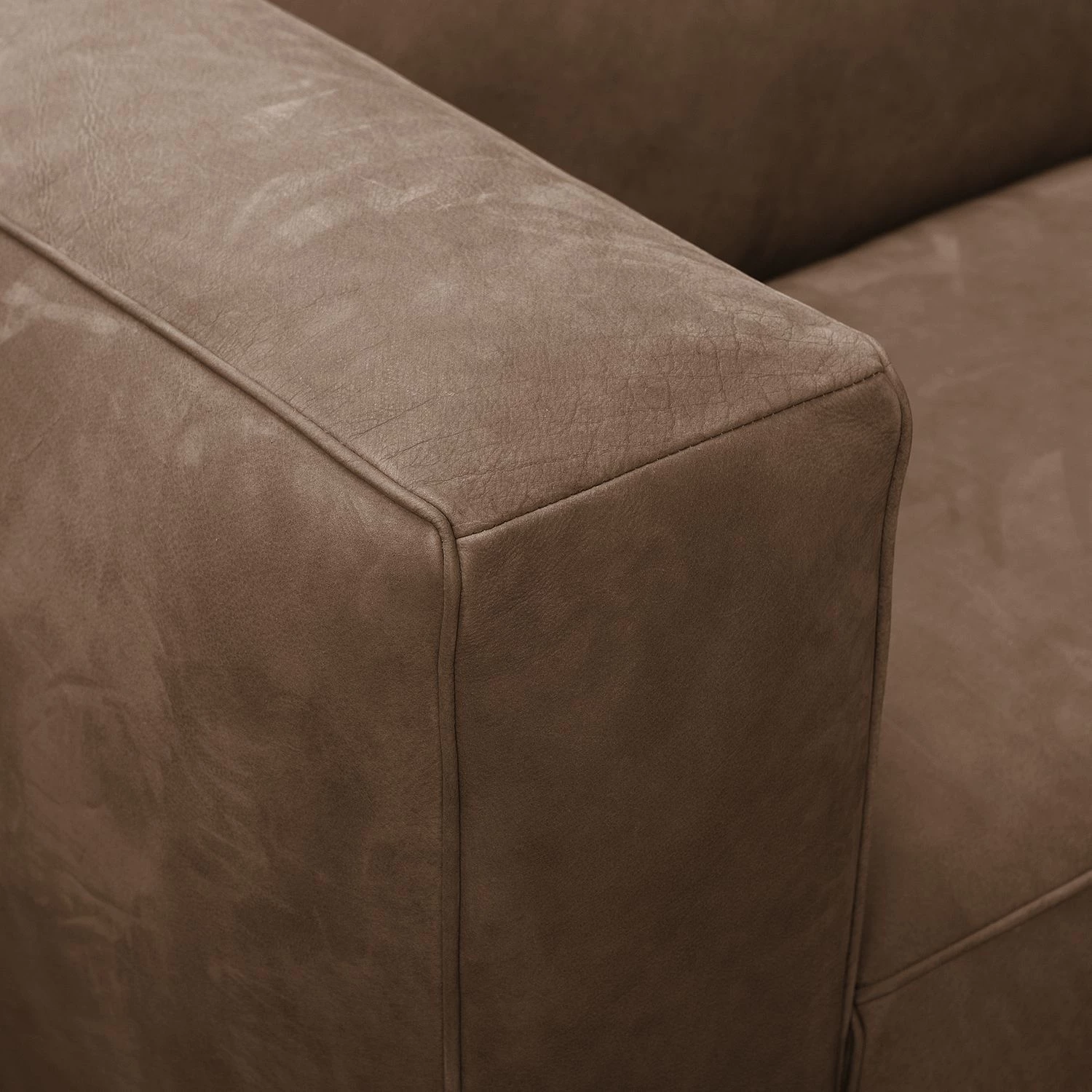 Ars manufacti Canapé Pentre (3 places) Cuir véritable - Nougat 14 Ars manufacti Canapé Pentre (3 places) Cuir véritable - Nougat – Image 12